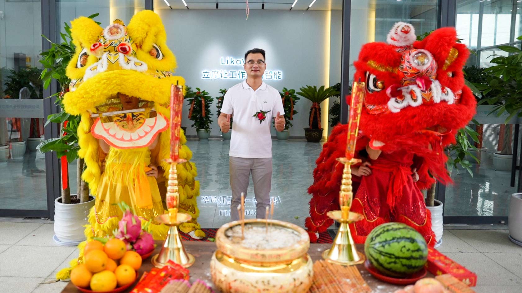 新たな旅に乗り出し、未来へ